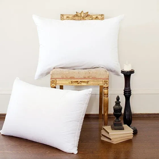 Embassy Pillow – 1000 Loft Polish White Goose Down, 300 Thread Count | By St Genève