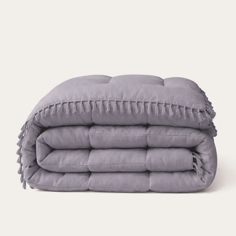 Ibiza dekbed HappyBed in Burnished Lilac met franjes, geschikt voor het hele jaar en hypoallergeen